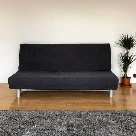 Chill House بيت ضيافة براتسيلافا